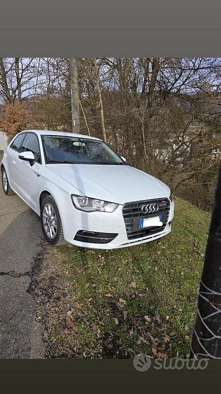 Usata Audi A3 105 CV (77 kW) 2013 Bianco