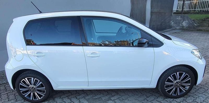 Usata VW up! 65 CV (47 kW) 2020 Bianco Utilitaria