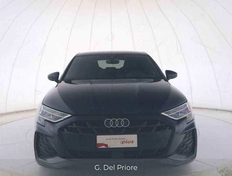 Usata Audi A3 S-Line 150 CV (110 kW) 2024 Blu Berlina