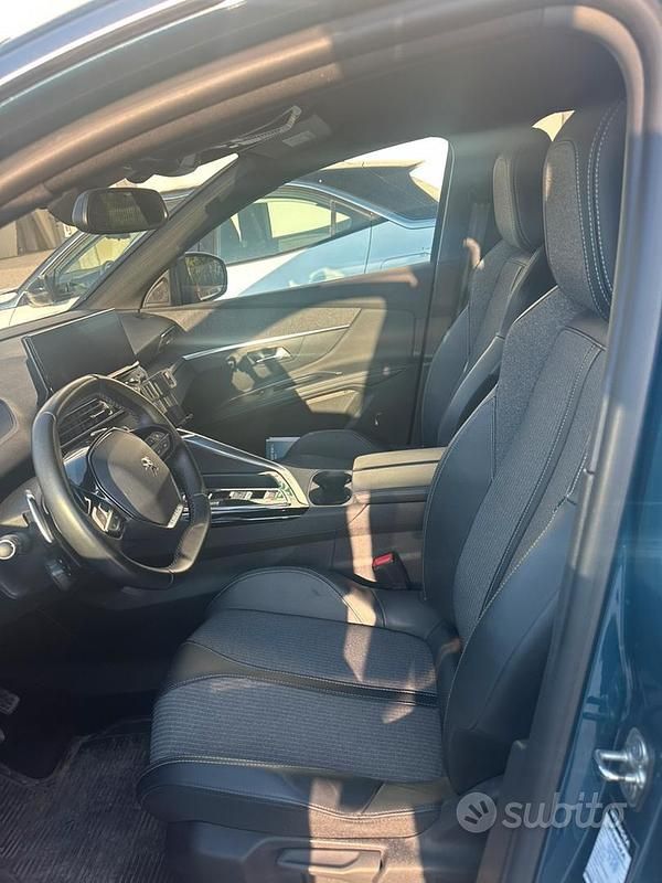 Usata Peugeot 3008 131 CV (96 kW) 2023 Blu SUV