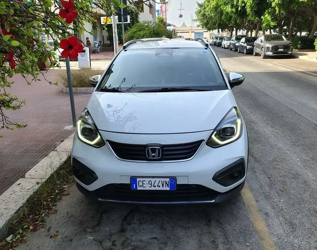 Usata Honda Jazz Executive 98 CV (72 kW) 2021 Utilitaria