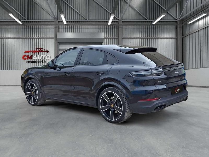 Usata Porsche Cayenne Coupe 340 CV (250 kW) 2020 Nero Coupé