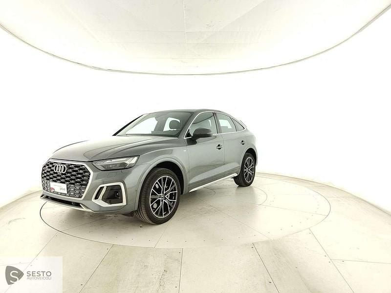 Grigio daytona perla Usata 2022 Audi Q5 Sportback S-line plus SUV | 45.500 € (Cara) - Immagine 1/4