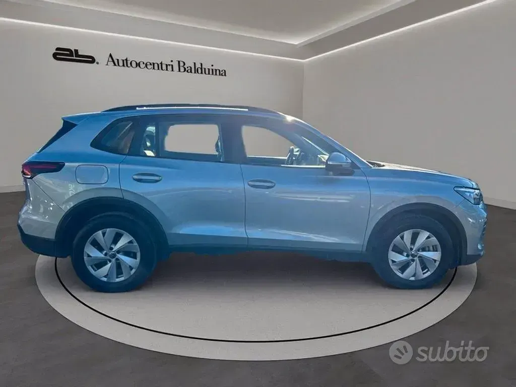 Occasion VW Tiguan Life 150 ch (110 kW) 2024 Rouge SUV