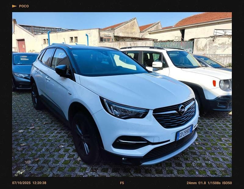 Bianco Usata 2021 Opel Grandland X Design Edition SUV | 15.900 € (Ottimo prezzo) - Immagine 1/4