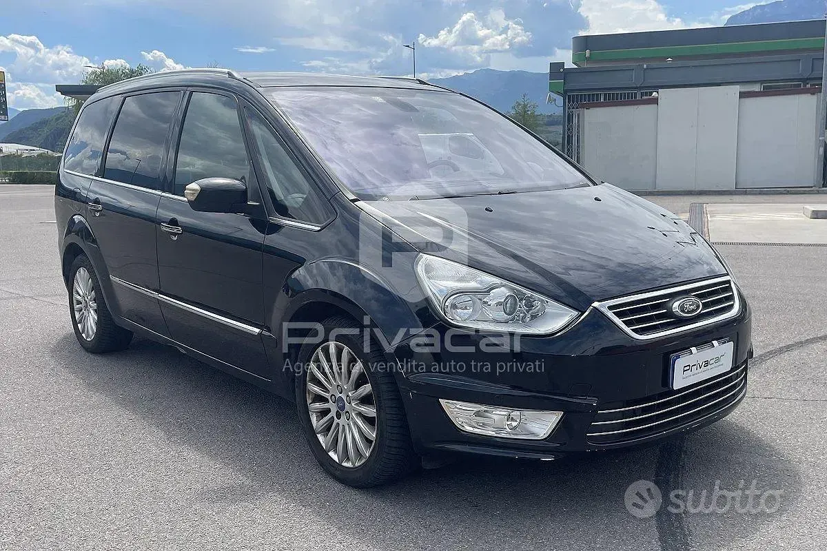 Usata Ford Galaxy Titanium 163 CV (119 kW) 2012 Nero Monovolume