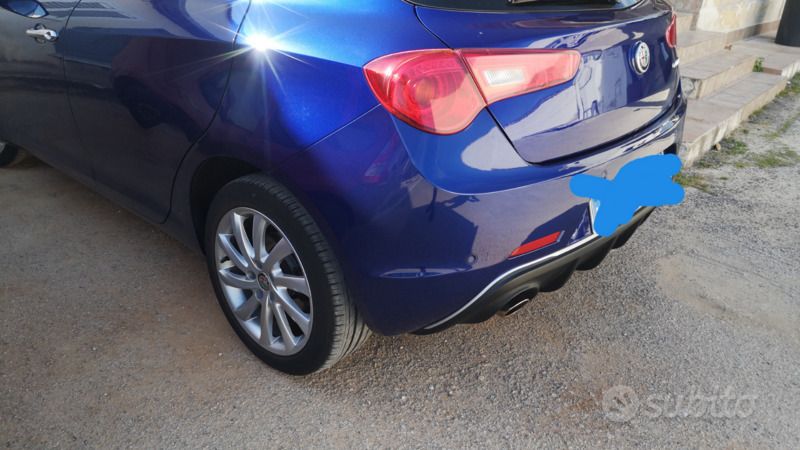 Usata Alfa Romeo Giulietta 120 CV (88 kW) 2019 Blu Utilitaria