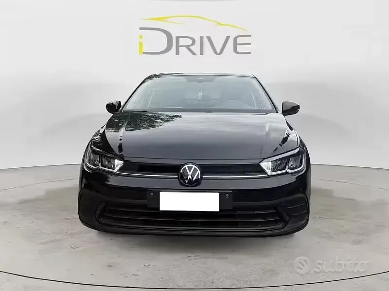 Usata VW Polo 80 CV (58 kW) 2022 Nero Utilitaria