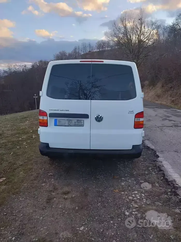 Usata VW Transporter 131 CV (96 kW) 2008 Bianco Furgone