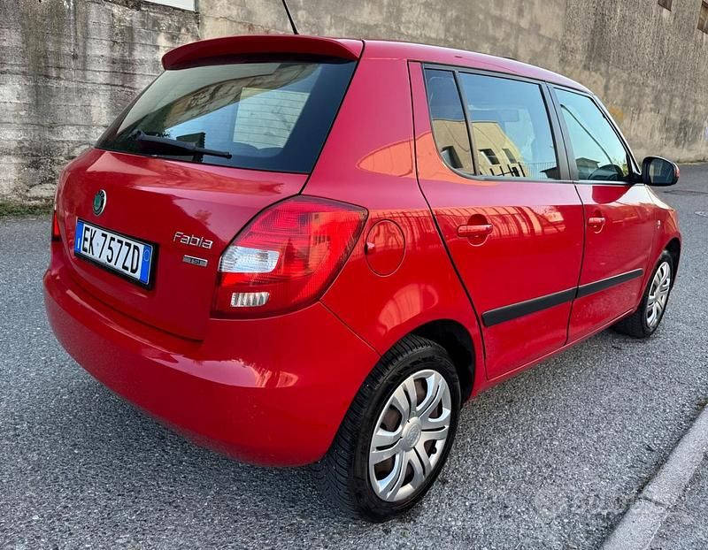 Usata Skoda Fabia 85 CV (62 kW) 2011 Rosso Berlina