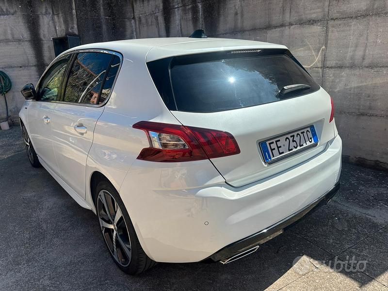 Usata Peugeot 308 GT-line 150 CV (110 kW) 2016 Bianco Berlina