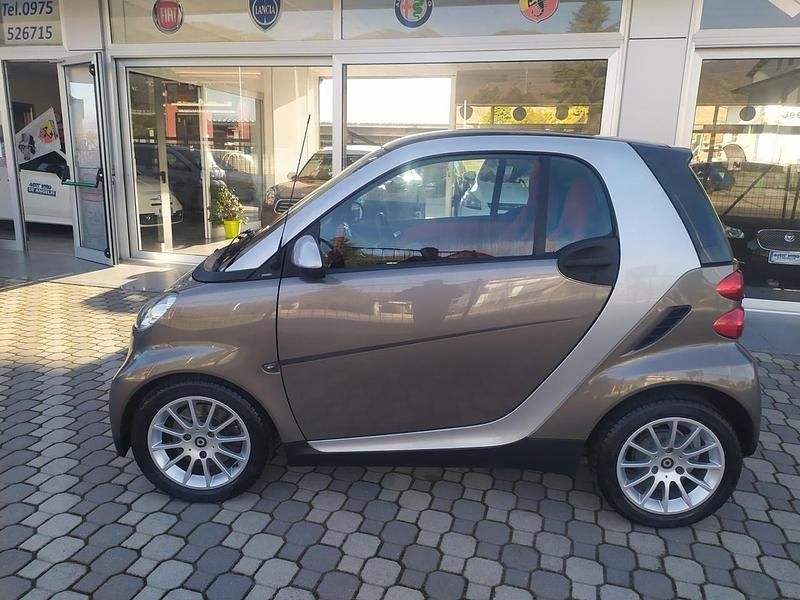 Usata Smart ForTwo Coupé Passion 71 CV (52 kW) 2011 Grigio Coupé