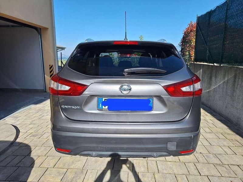 Usata Nissan Qashqai N-Connecta 110 CV (80 kW) 2017 SUV