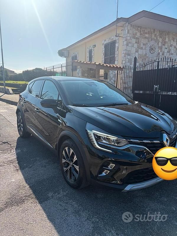 Usata Renault Captur Techno 101 CV (74 kW) 2023 Nero SUV