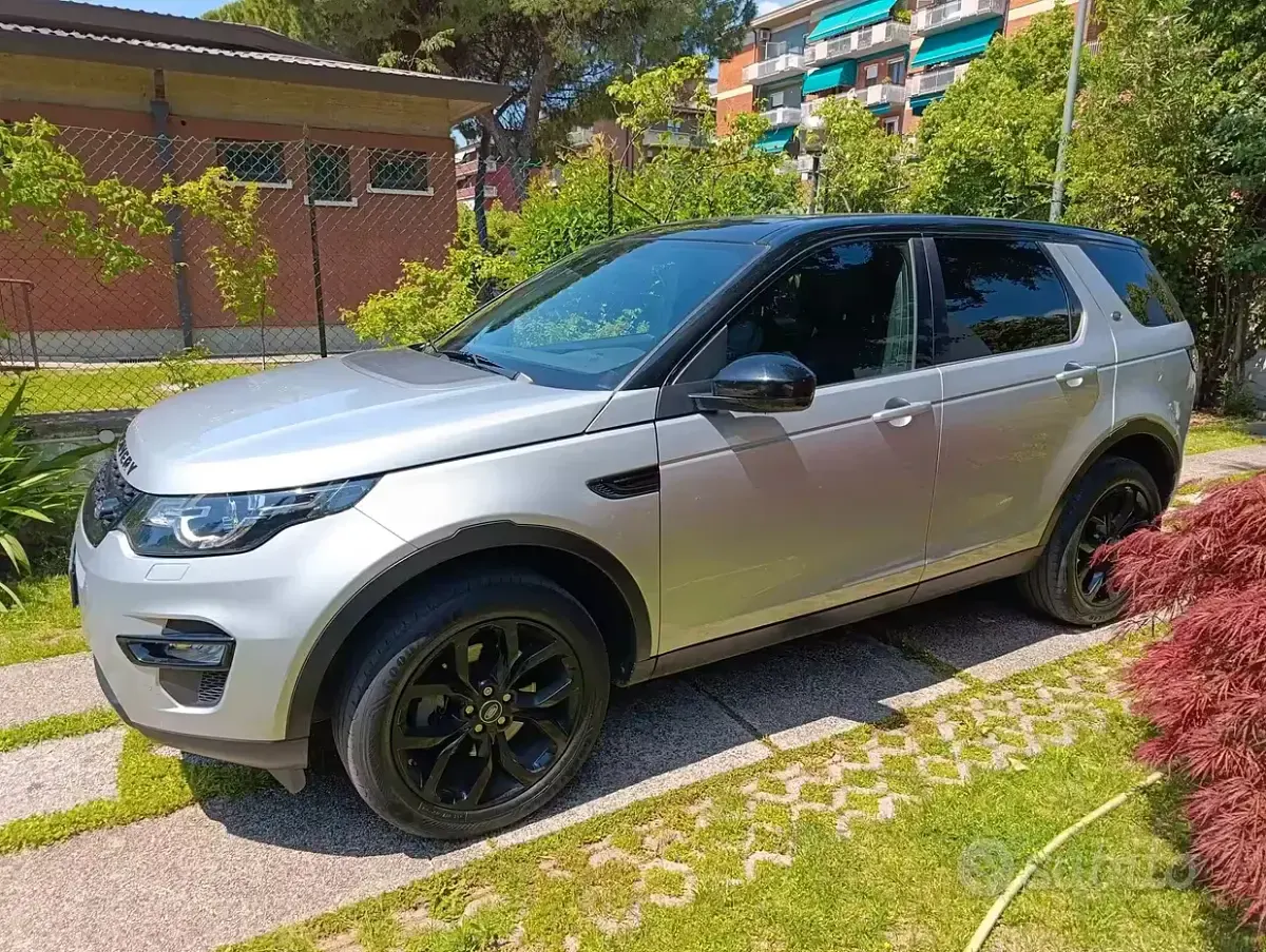 Usata Land Rover Discovery Sport S 150 CV (110 kW) 2016 Grigio SUV