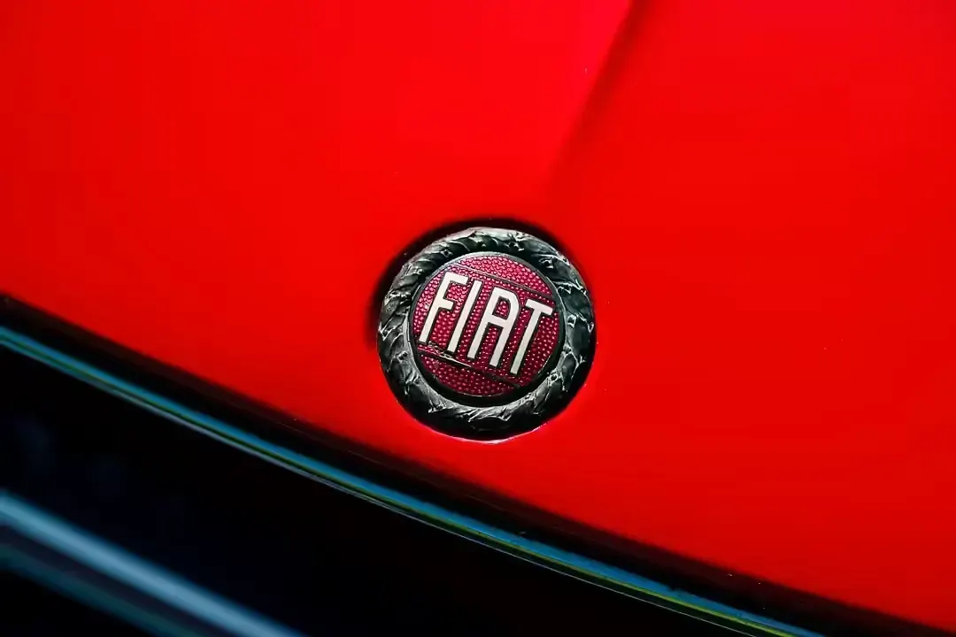 Usata Fiat Dino 184 CV (135 kW) 1972 Rosso Coupé