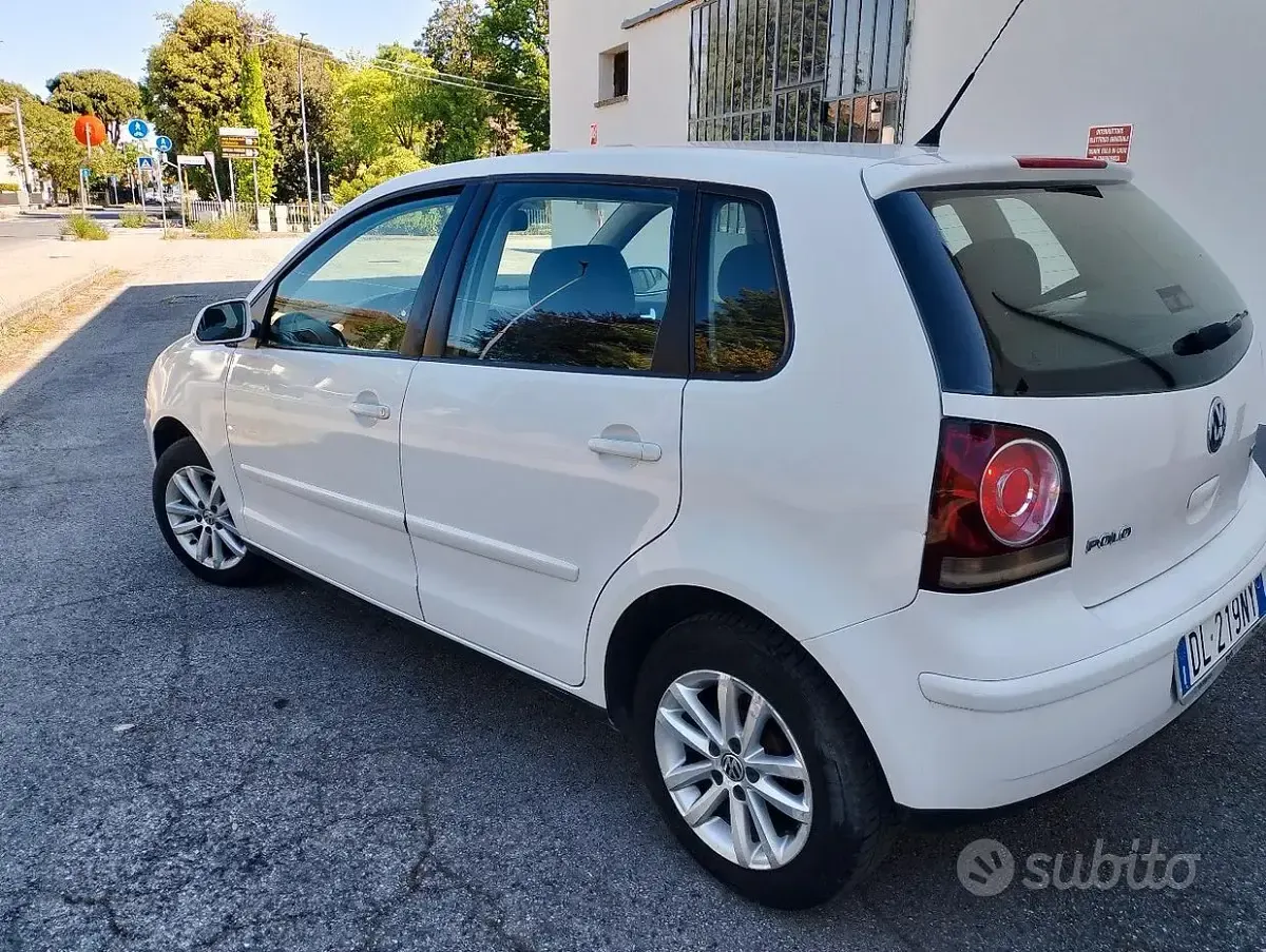 Usata VW Polo 75 CV (55 kW) 2008 Bianco Utilitaria