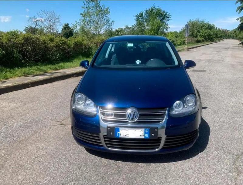 Usata VW Golf IV R 250 CV (183 kW) 2006 Blu Berlina