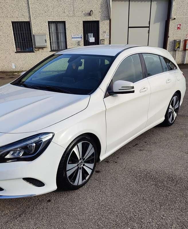 Usata Mercedes CLA200 Shooting Brake 136 CV (100 kW) 2019 Bianco Station wagon