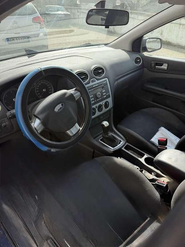 Usata Ford Focus 110 CV (80 kW) 2005 Blu/azzurro Berlina
