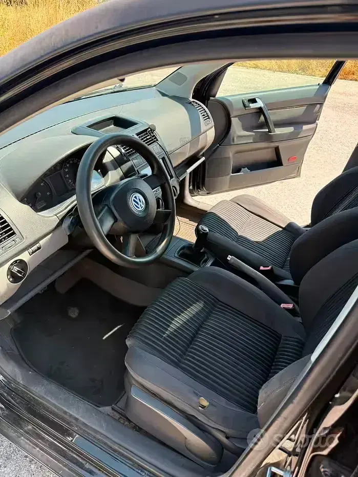 Usata VW Polo 75 CV (55 kW) 2002 Nero Utilitaria