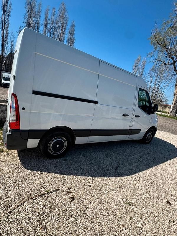 Usata Renault Master 130 CV (95 kW) 2017 Bianco Furgone