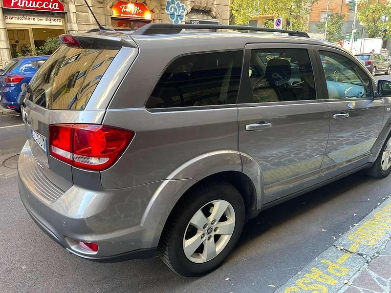 Usata Fiat Freemont Urban 170 CV (125 kW) 2012 Grigio SUV