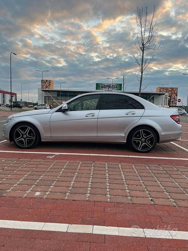 Usata Mercedes C220 2007 Grigio Berlina