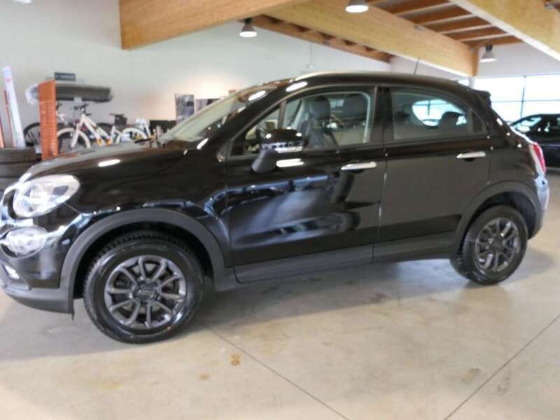 Usata Fiat 500X Pop Star 110 CV (80 kW) 2017 Nero pastello SUV