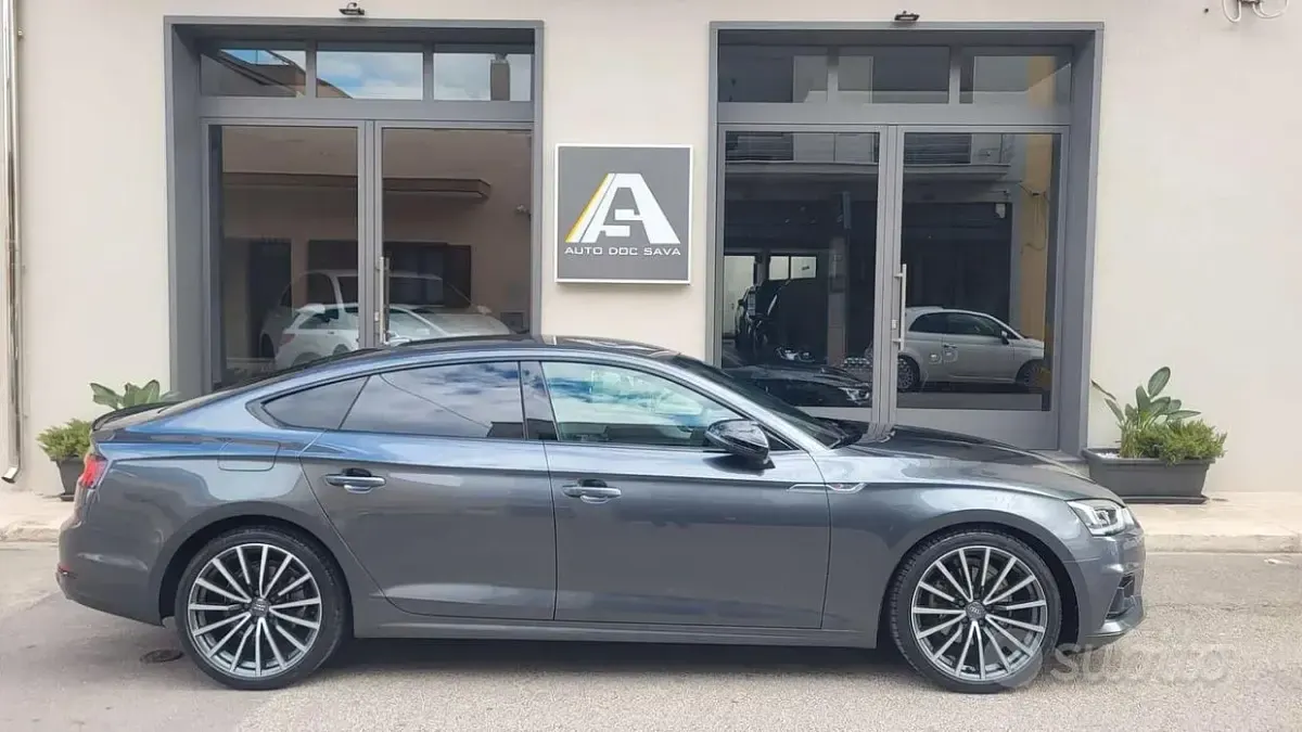 Usata Audi A5 S-Line 170 CV (125 kW) 2019 Grigio Coupé