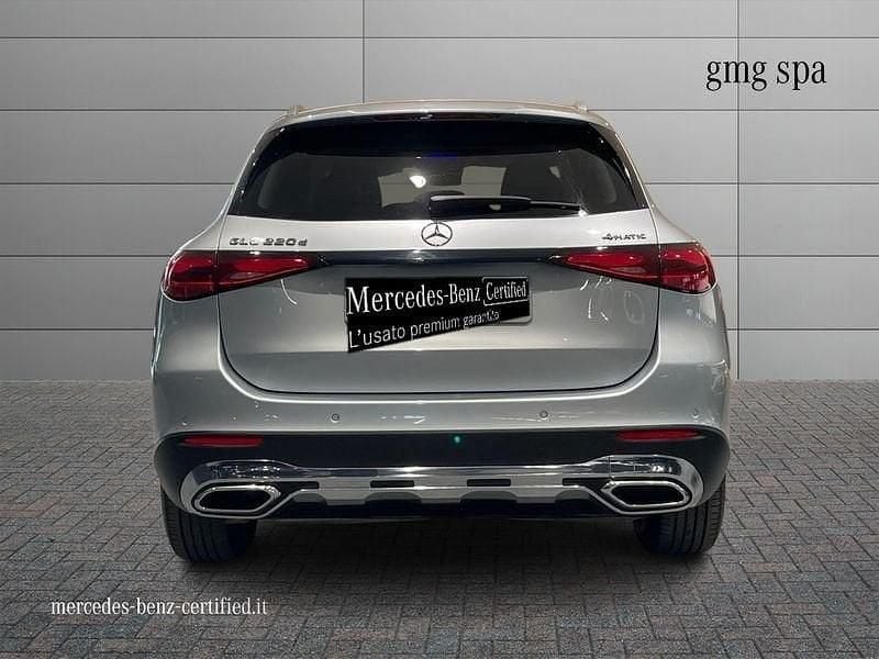 Usata Mercedes GLC220 Advanced 197 CV (144 kW) 2023 Argento SUV