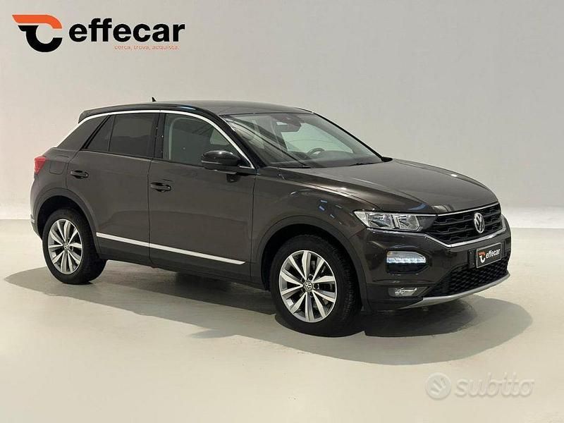Usata VW T-Roc Style 116 CV (85 kW) 2018 Marrone SUV