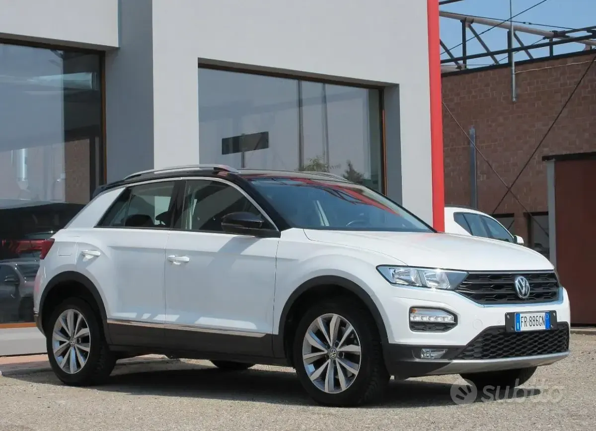 Usata VW T-Roc Style 116 CV (85 kW) 2018 Bianco SUV