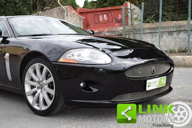 Usata Jaguar XK 258 CV (189 kW) 2009 Nero Coupé