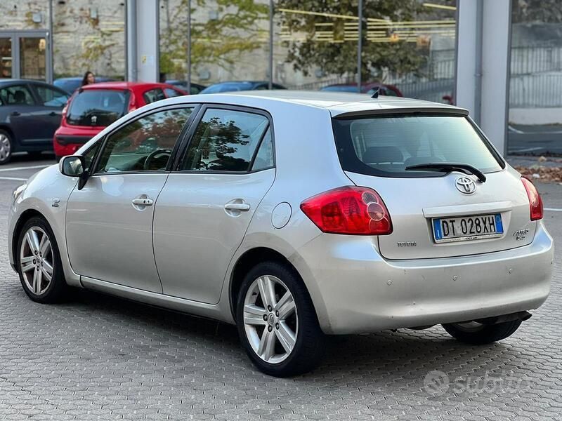 Usata Toyota Auris 177 CV (130 kW) 2009 Berlina