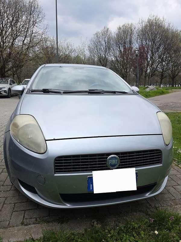 Usata Fiat Punto 65 CV (47 kW) 2020 Argento Berlina