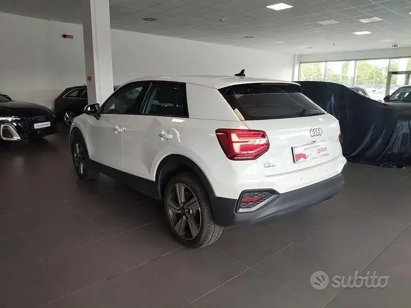 Usata Audi Q2 Admired 150 CV (110 kW) 2023 Bianco SUV