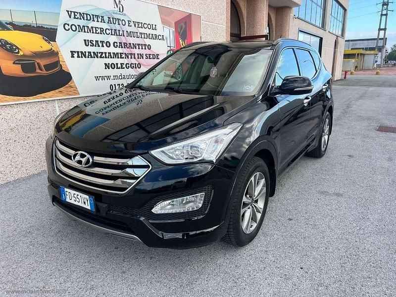 Nero Usata 2016 Hyundai Santa Fe Comfort SUV | 12.900 € (Buon prezzo) - Immagine 1/4