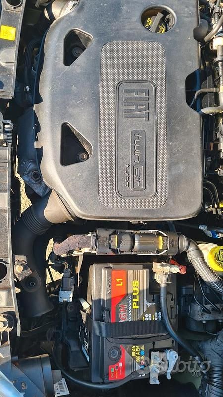 Usata Fiat Panda 84 CV (61 kW) 2014 Verde Utilitaria