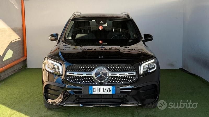 Usata Mercedes GLB200 Premium 150 CV (110 kW) 2021 Nero SUV