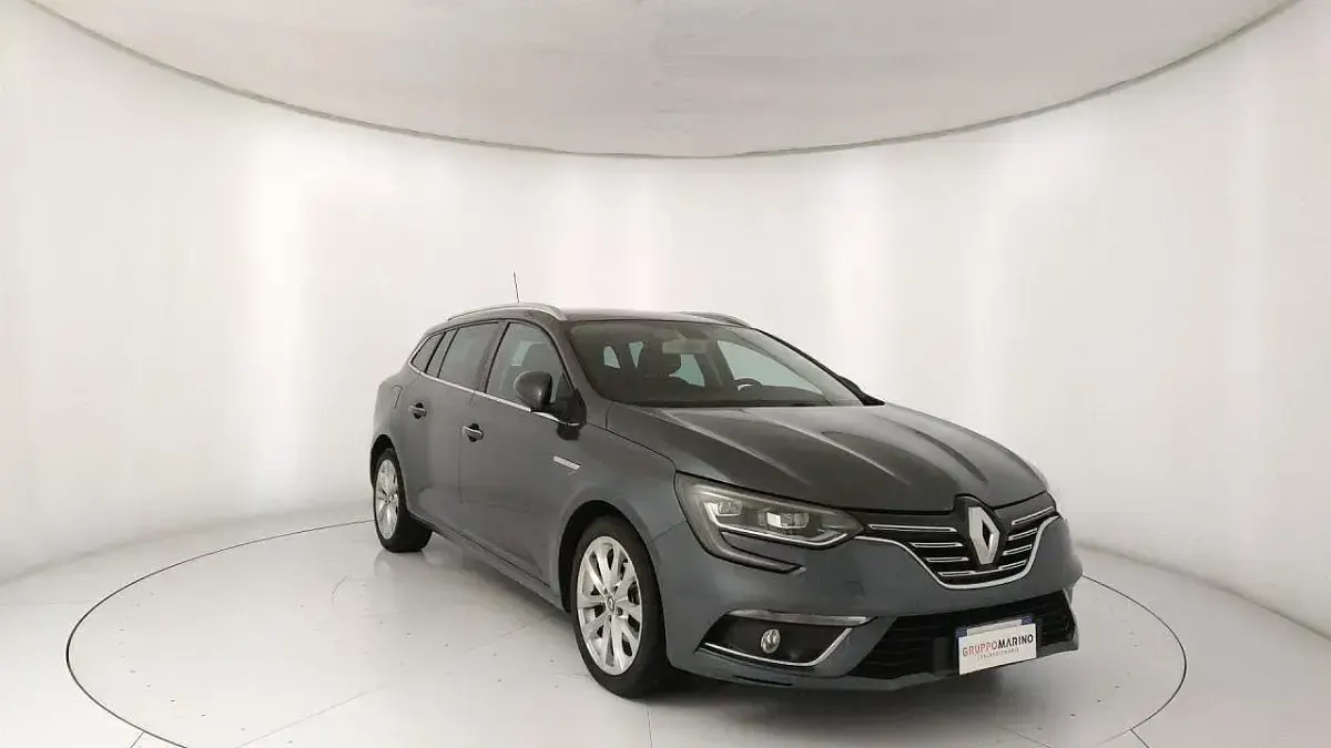 Usata Renault Mégane IV Intens 115 CV (84 kW) 2019 Grigio Berlina