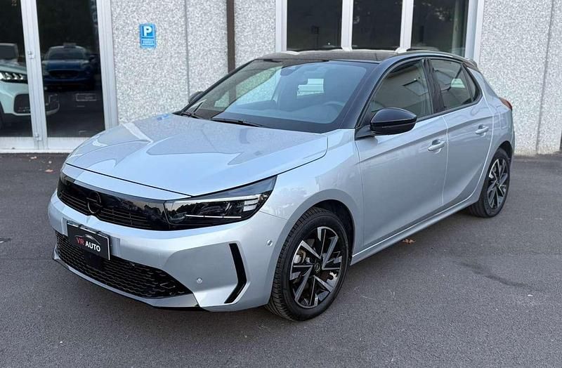 Argento Usata 2024 Opel Corsa Tre volumi | 16.500 € (Cara) - Immagine 1/4