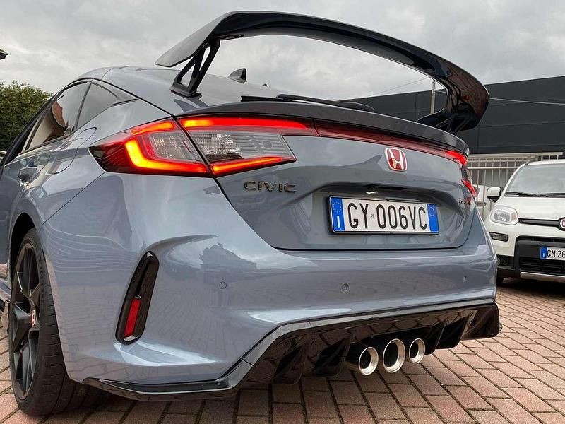 Nuova Honda Civic Type R 329 CV (241 kW) 2025 Grigio Berlina