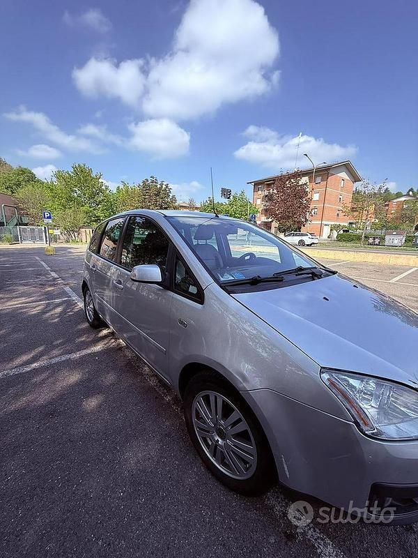 Usata Ford C-MAX 110 CV (80 kW) 2005 Grigio Monovolume