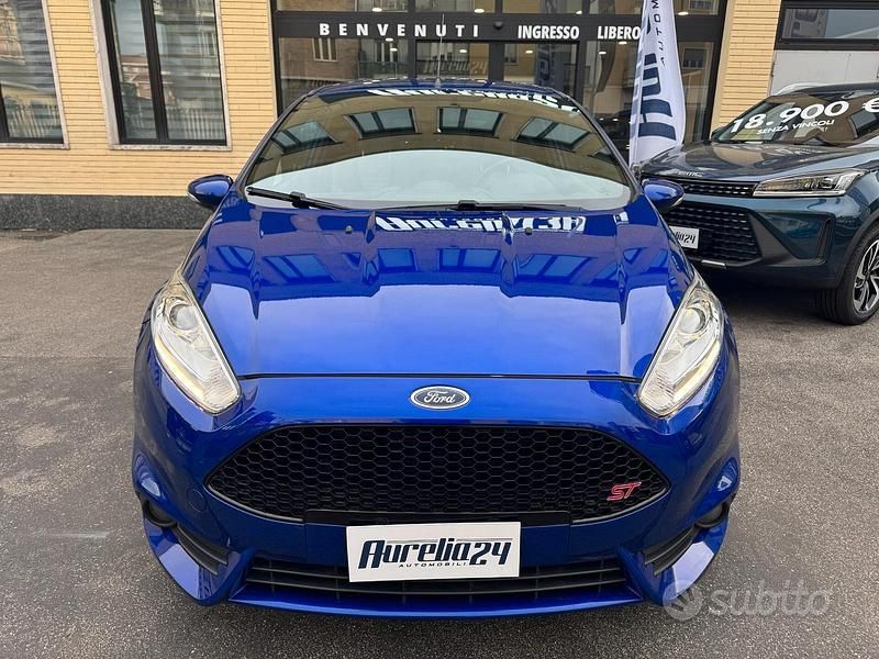 Usata Ford Fiesta ST 182 CV (133 kW) 2013 Blu Utilitaria