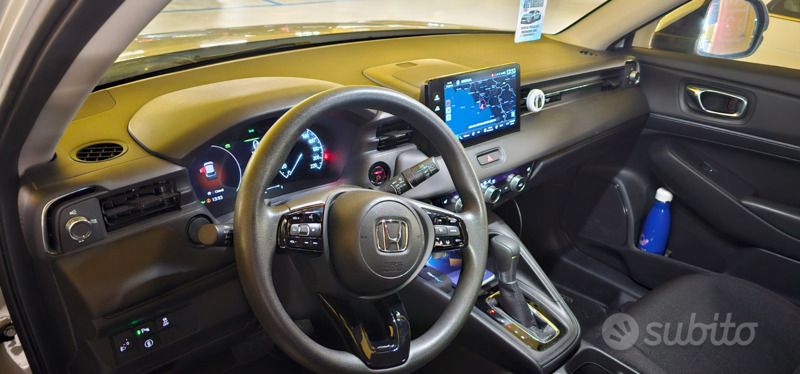 Usata Honda HR-V 107 CV (78 kW) 2023 Grigio SUV