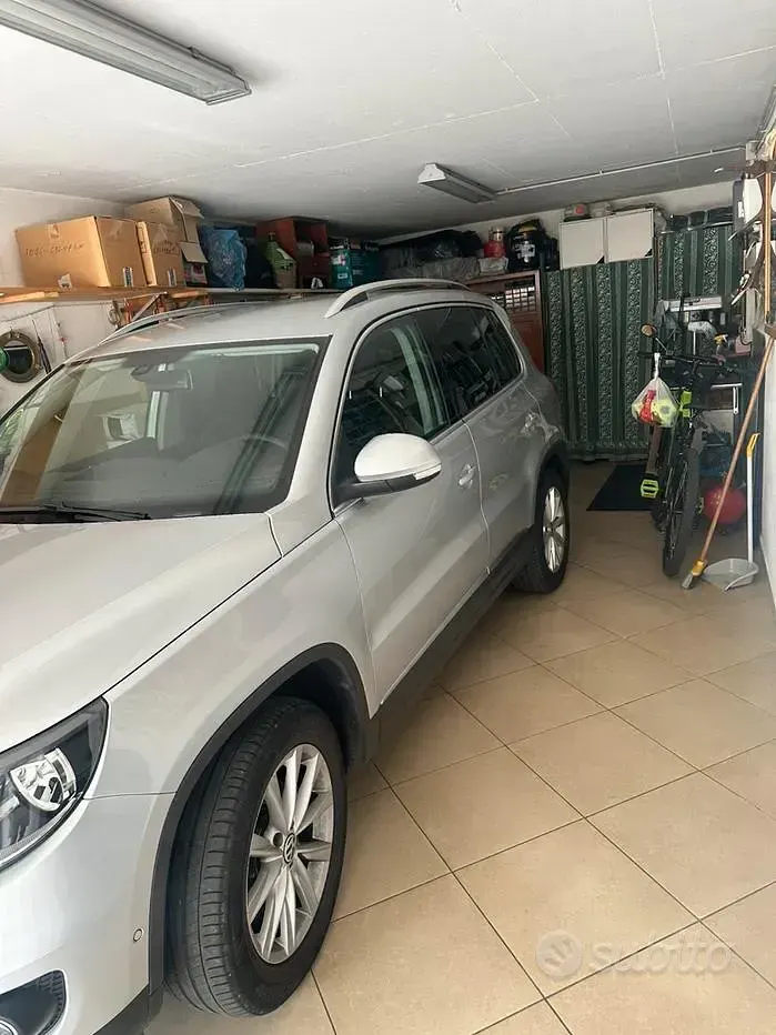 Usata VW Tiguan 150 CV (110 kW) 2016 Grigio SUV