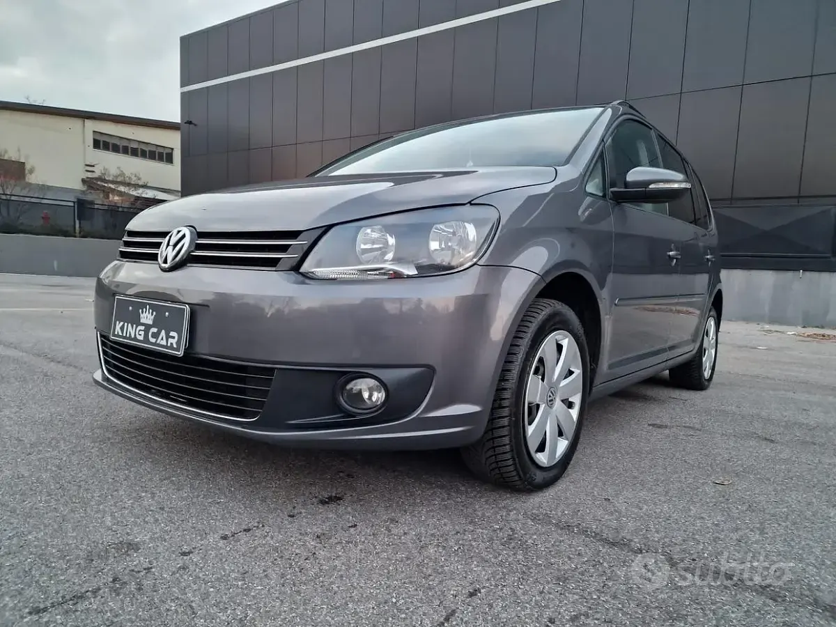Usata VW Touran Highline 150 CV (110 kW) 2013 Grigio Monovolume