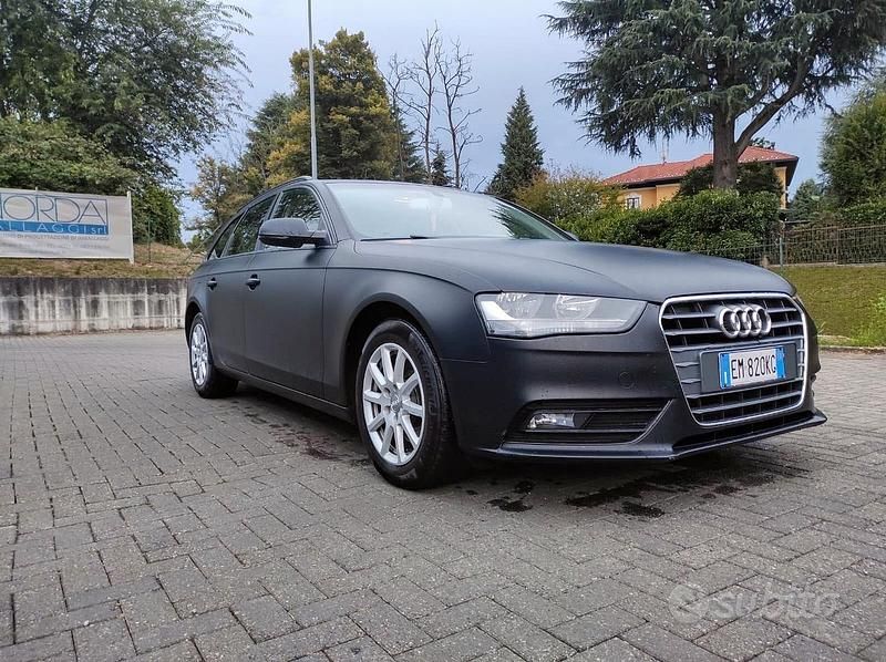 Nero Usata 2012 Audi A4 Station wagon | 6500 € (Buon prezzo) - Immagine 1/4