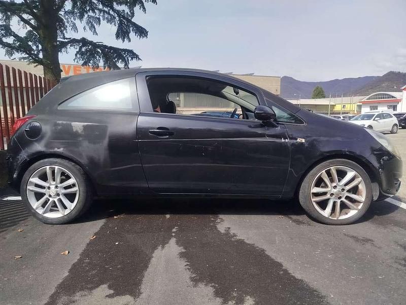 Usata Opel Corsa Sport 75 CV (55 kW) 2008 Nero Utilitaria